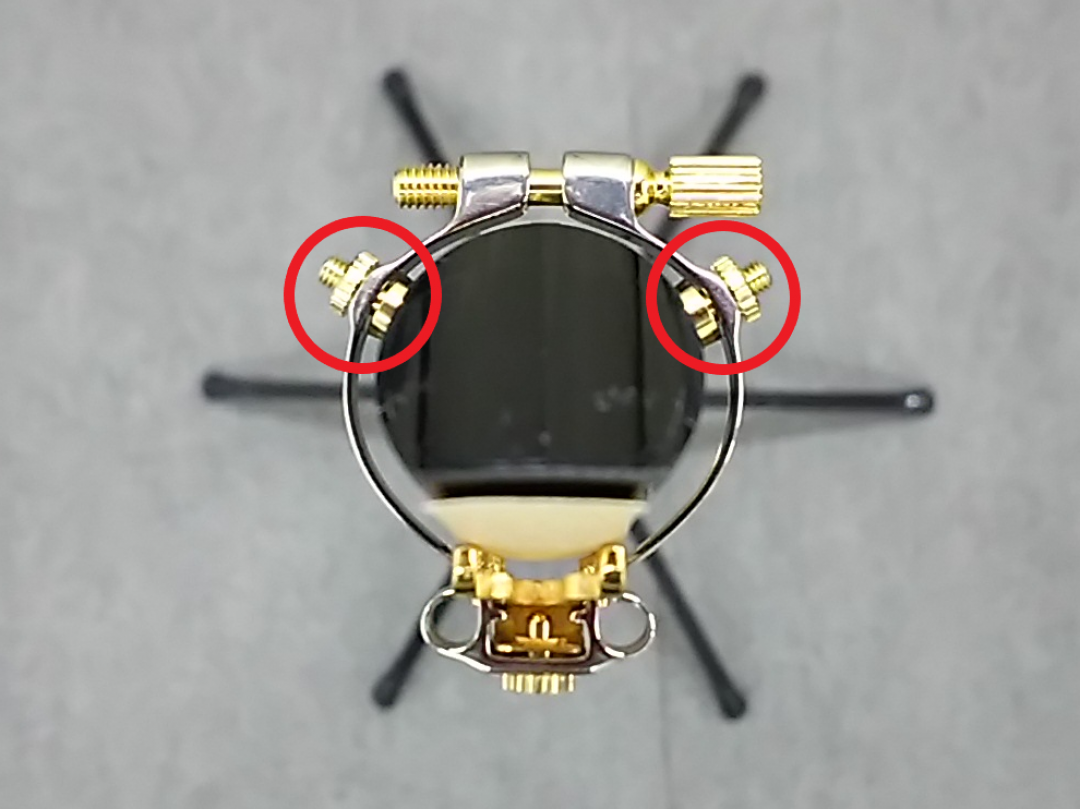 JLVリガチャーとマウスピースの接地面
