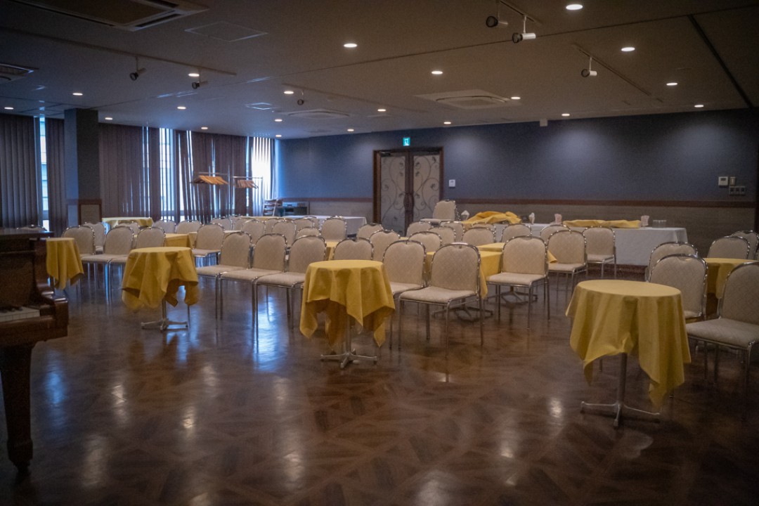 集合時間前の発表会会場