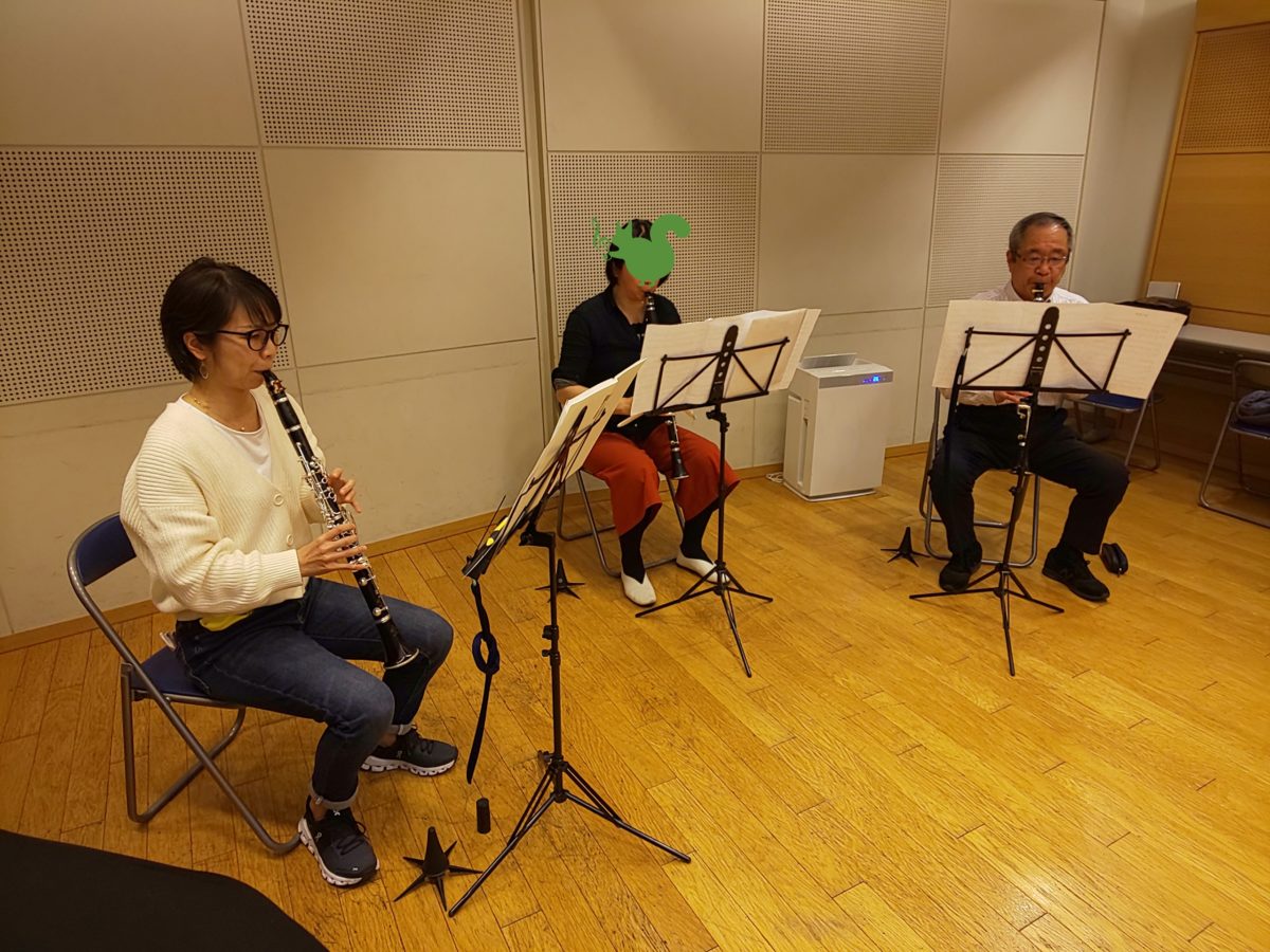 久しぶりのアンサンブルを楽しむ初級者アンサンブルメンバー