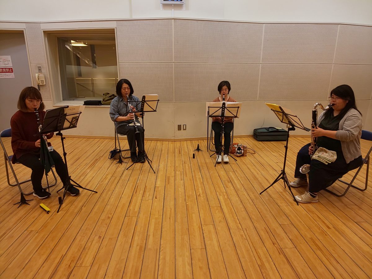 久しぶりのアンサンブルを楽しむ上級者アンサンブルメンバー