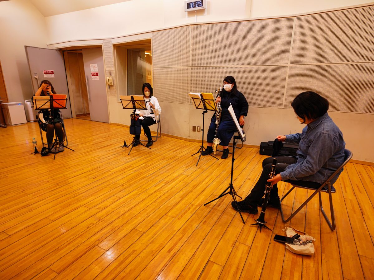 ちょっとした休憩を過ごす上級者アンサンブルメンバー