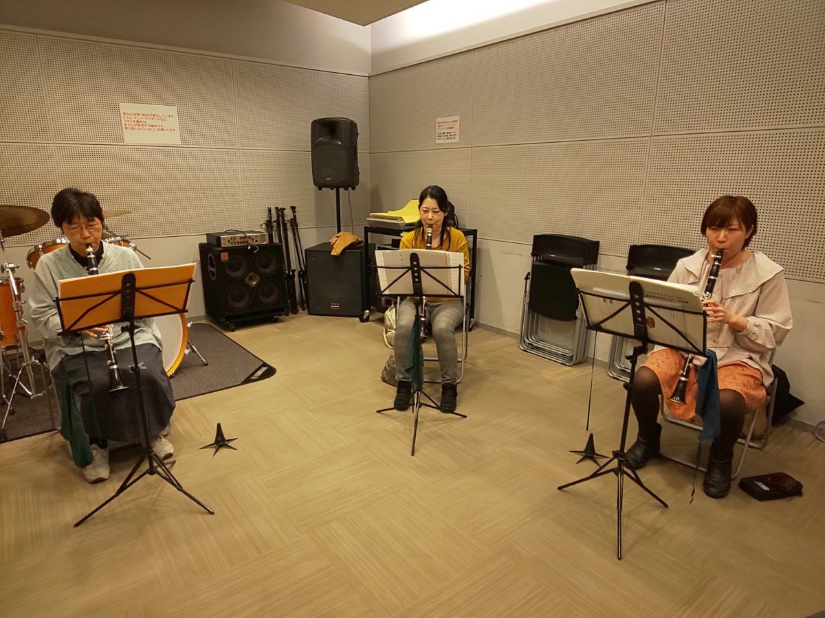 クラリネットだけでの響きを楽しむバンドアンサンブルメンバー